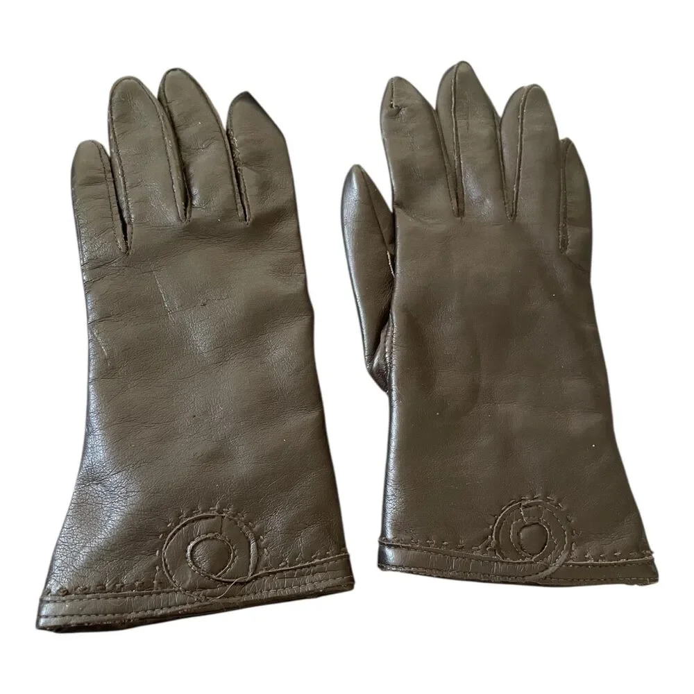 Vintage 70s black leather rabbit fur lined gloves 6-7 *read* cozycore glam